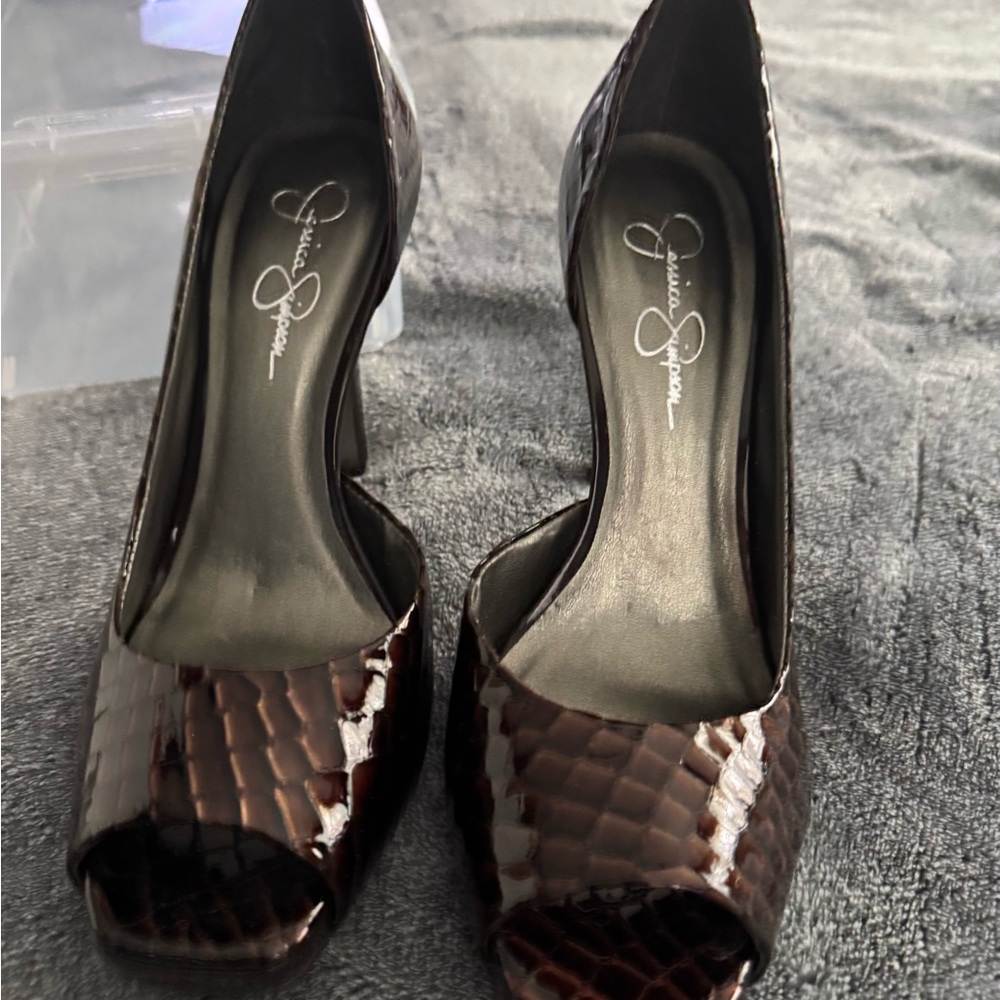 Jessica Simpson Brown Peep Toe Heels